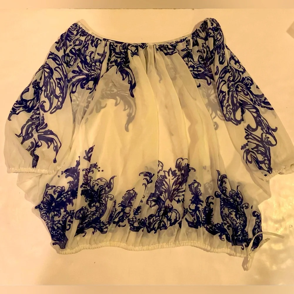 INC International Concepts White & Blue Flowy Blouse Pullover Size 10 Oversized - Picture 1 of 9